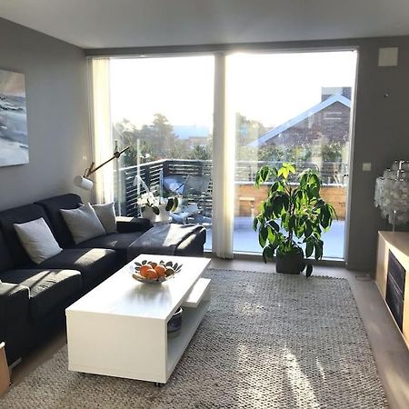 Lys Leilighet Med Fine Uteplasser Fredrikstad Exterior foto